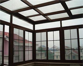成都鋼結(jié)構(gòu)陽光房的門窗怎樣才能設(shè)計(jì)得更好?